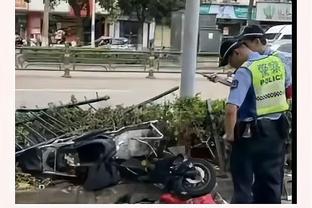 杰克逊本场数据：传射建功，2次关键传球，5次成功过人，评分8.2